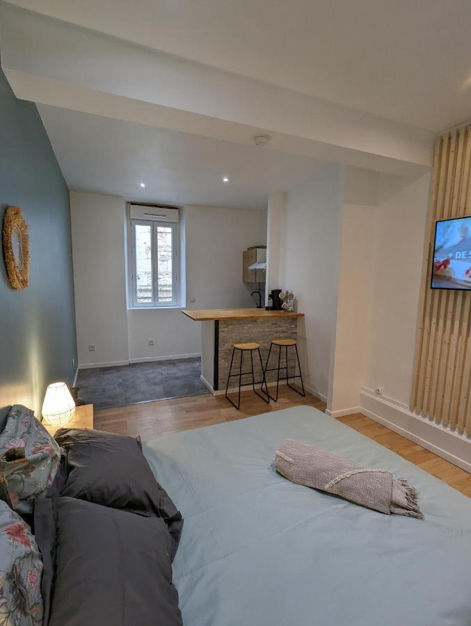 1Er Grand Studio Hyper Centre Agen Calme Clim Apartment Exterior photo