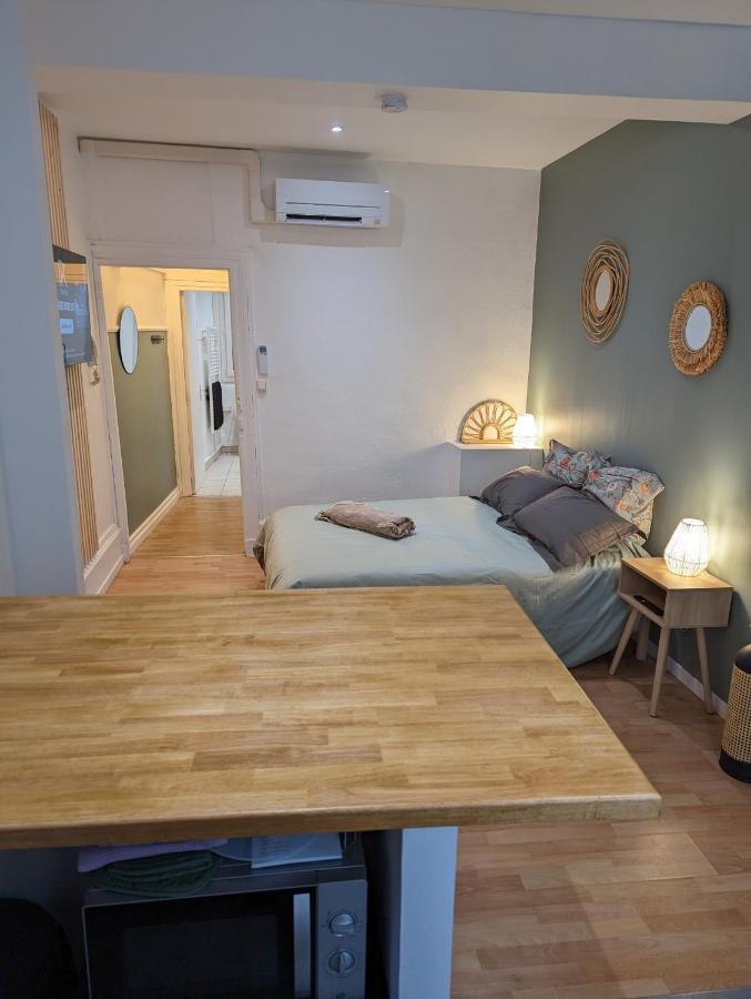 1Er Grand Studio Hyper Centre Agen Calme Clim Apartment Exterior photo